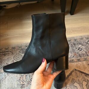 Everlane Glove Black Leather Ankle Boots